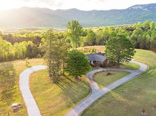 406 Carrick Creek Rd, Pickens, SC 29671