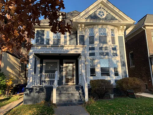 704 Van Dyke St Photo 1