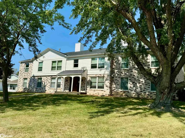 413 Lynn St APT 203, Carroll, IA 51401