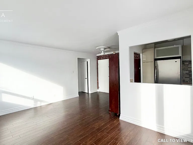 6 Kings Point Dr #2 — Photo 3