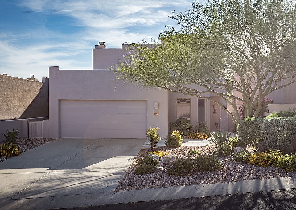 1st image of 6209 N Ventana View Pl