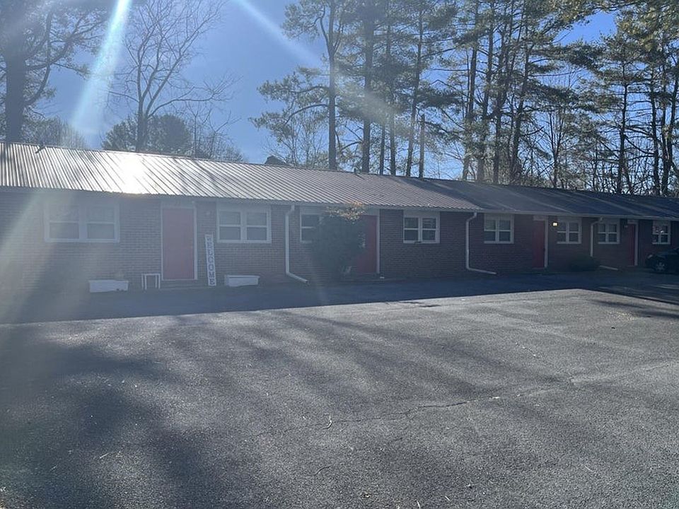 1st image of 1804 Parkwood Lane 17 #24-14-34