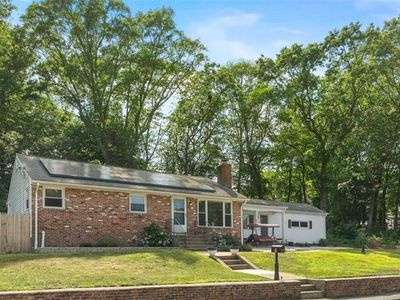 1 White Rock Rd, Coventry, RI, 02816