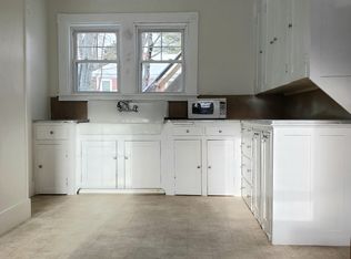 12 Park St APT 1, Orono, ME 04473