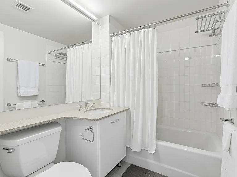 601 W 57th St #38K — Photo 8