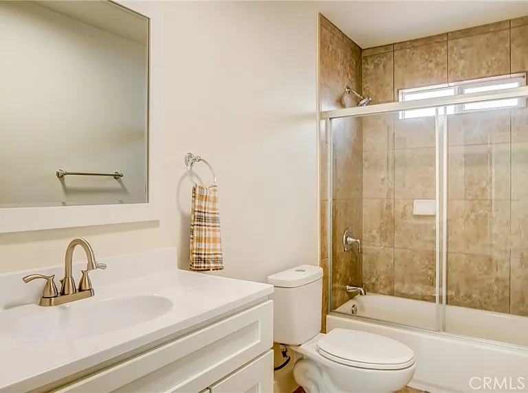330 E 101st St #330 — Photo 14