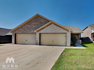 708 Rolling Terrace Cir, Granbury, TX 76049