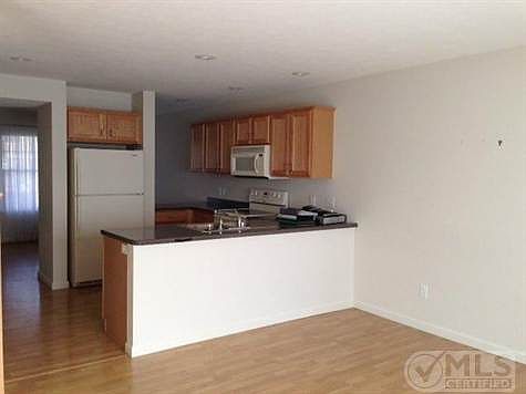 4th image of 1306 Northbay Ct