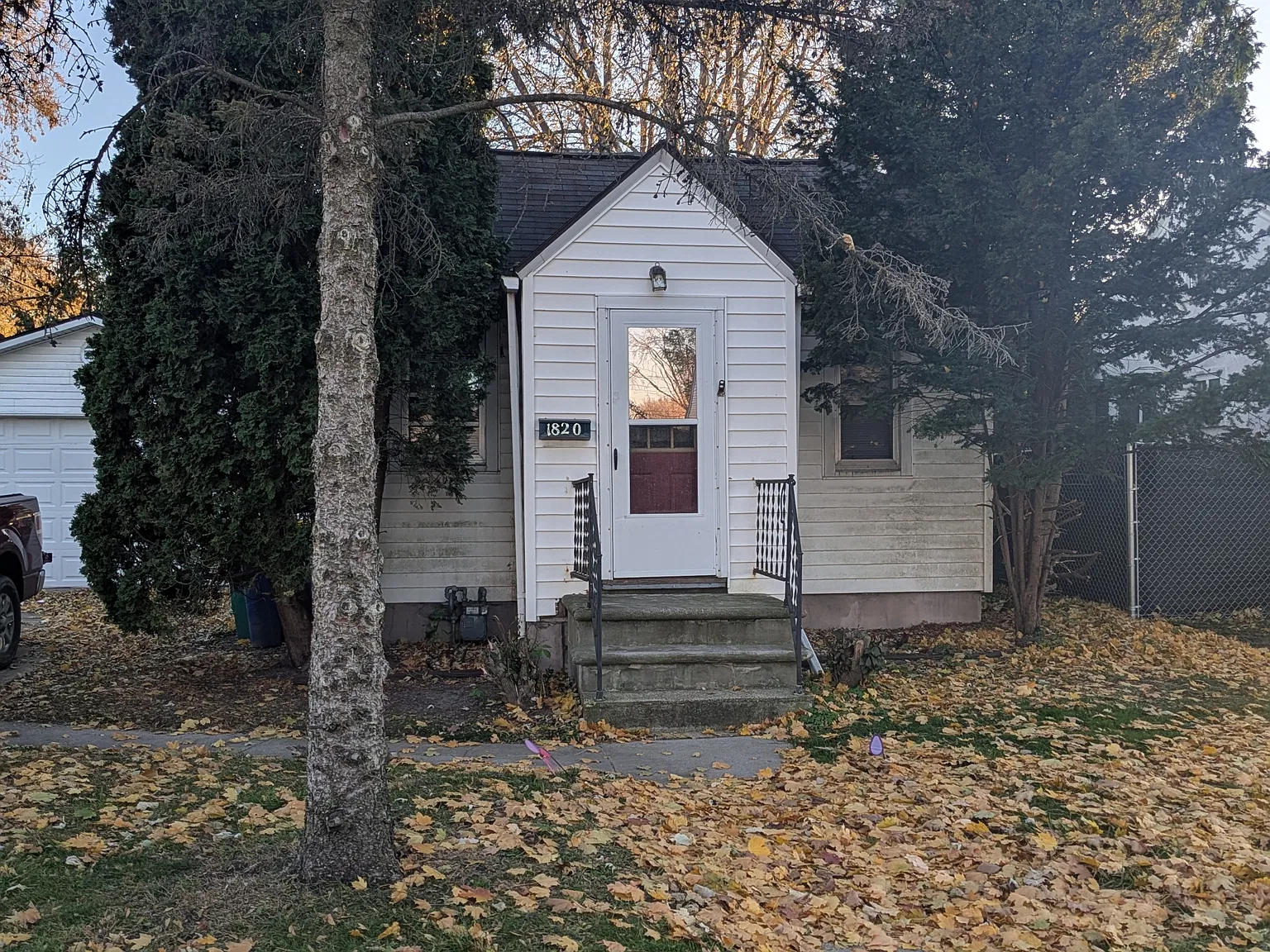 1820 Harold Street - 1 — Photo 1