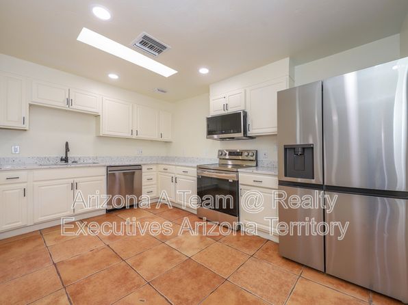 1654 N Rosemont Blvd #1