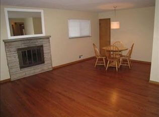 2557 Nottingham Rd, Columbus, OH 43221