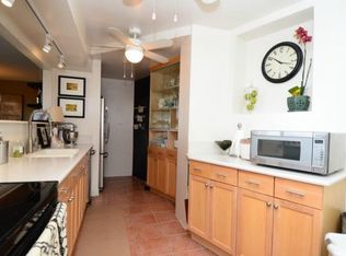 1022 Prospect St #808D, Honolulu, HI 96813