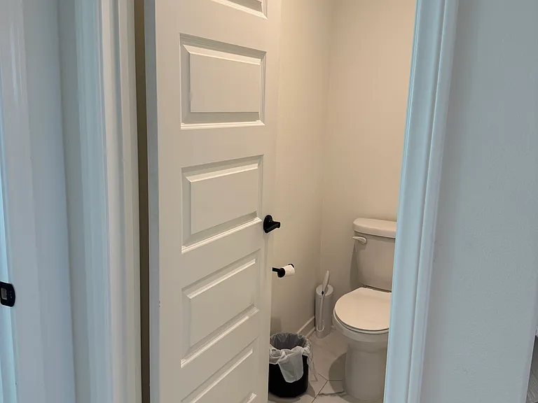775 Augusta Dr #6 — Photo 3