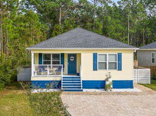 49 N 6th St, Santa Rosa Beach, FL 32459