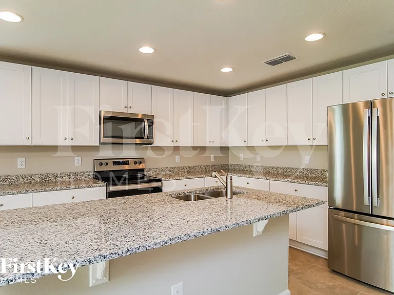 207 Southern Breeze Loop — Photo 6