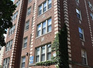 1627 W Sherwin Ave #407, Chicago, IL 60626