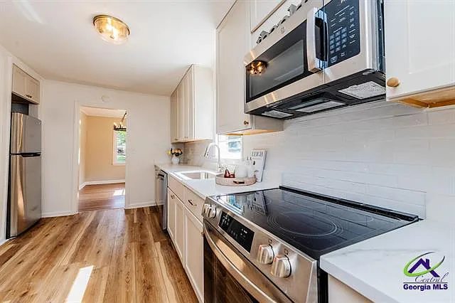 3063 Somerset Dr — Photo 5