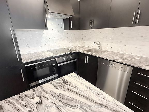 4th image of 23 Glebe Rd W #521