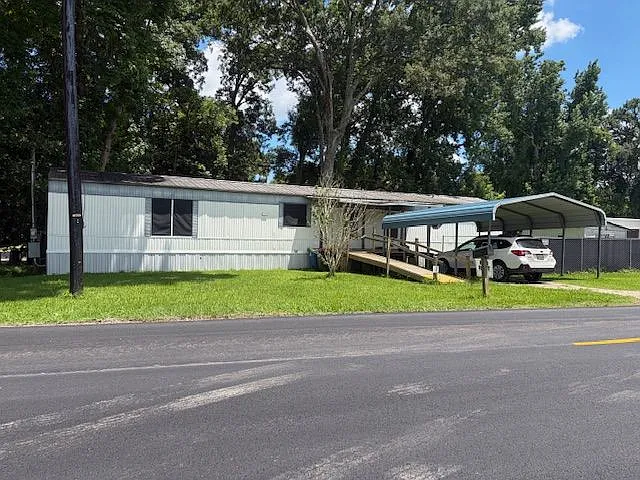 3 bed, 2.0 bath, 1280 sqft, $1,200 — Photo 1