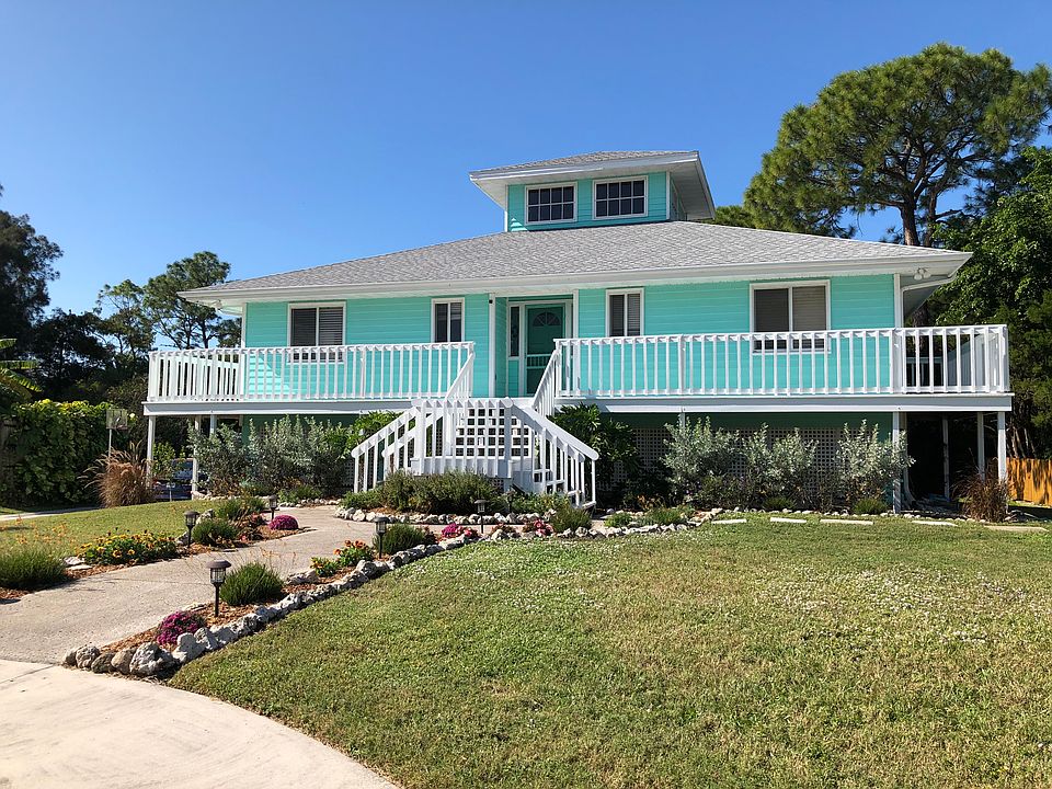 1st image of 1095 Laurel Woods Dr