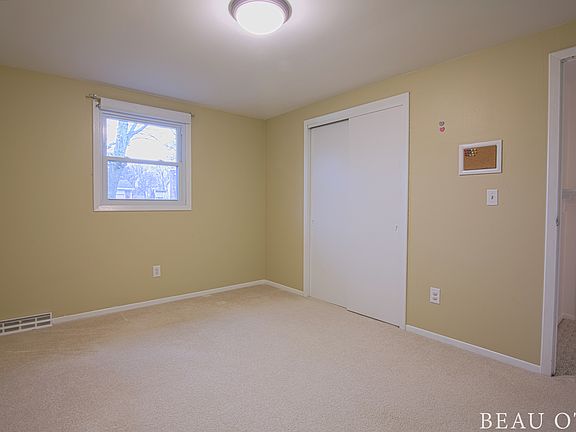 5th image of 5791 Pinetree Ave SE