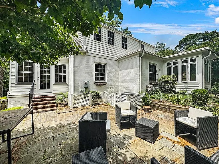 209 Indian Springs Rd — Photo 28