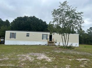 200 Holden Rd, Holly Ridge, NC 28445