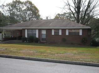 100 Dahlia Dr, Andalusia, AL 36420