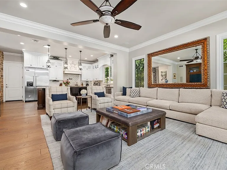 3950 Prado De Verde — Photo 3