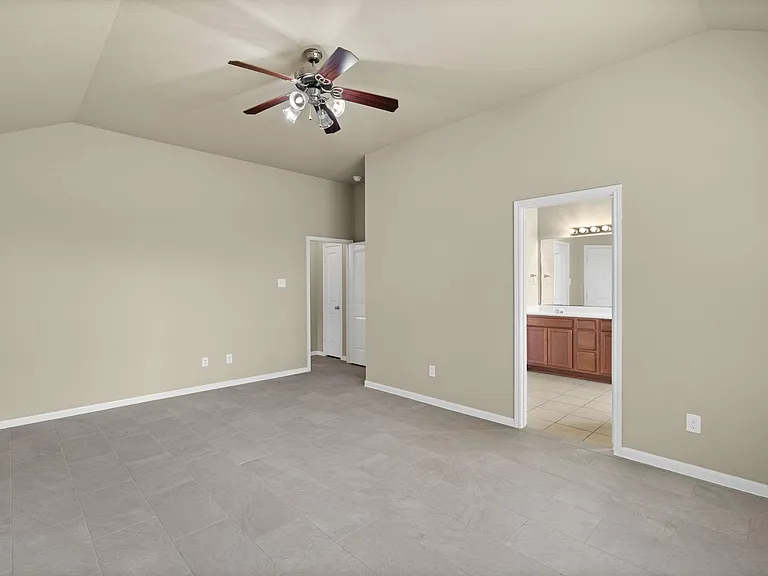 26350 Longview Creek Dr — Photo 13