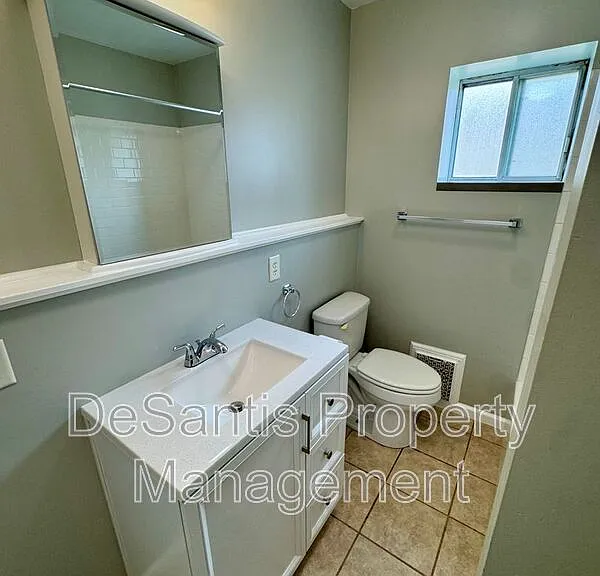 227 5th Ave #2 — Photo 31