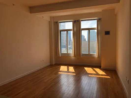 Rented by Triumph Property Group | media 17