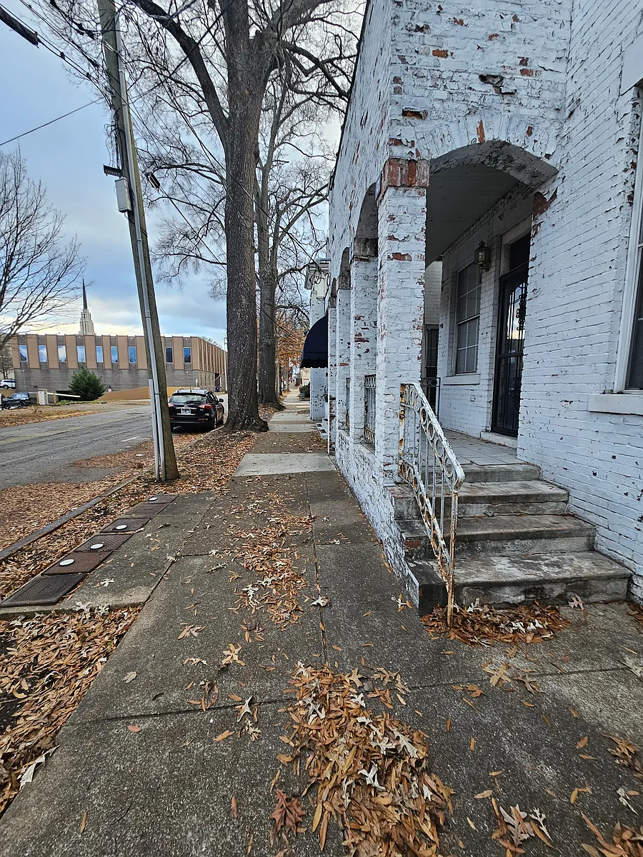 Building Photo - 603 Lindsay St #3