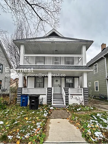 2932 E 118th St Photo 1