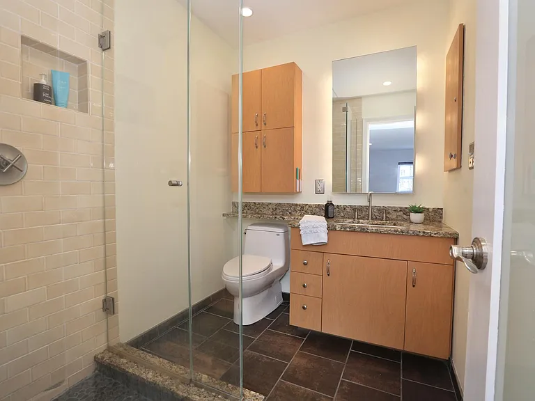 68 Appleton St #4E — Photo 10
