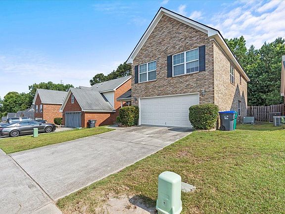 3rd image of 7636 Pleasantville Way
