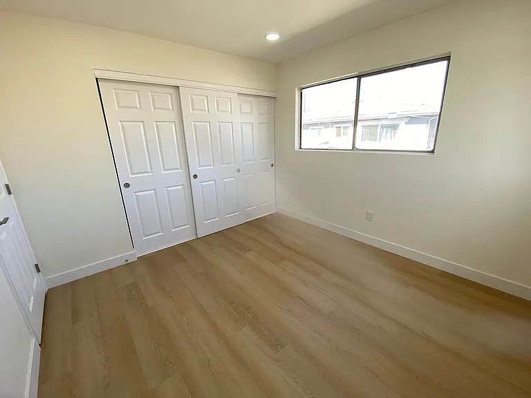 7791 Slater 4-Plex — Photo 7
