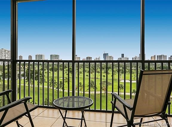 Large screened terrace offers outdoor relaxation. A cup of coffee or glass of wine anyone?