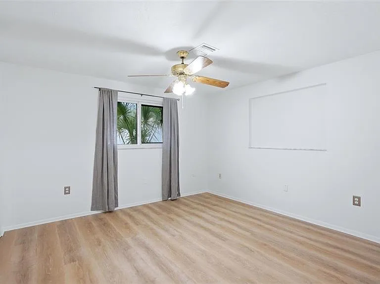 1329 Nantucket Rd — Photo 20