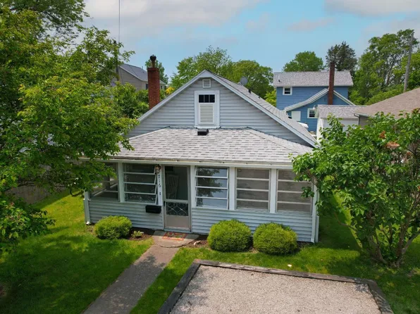 716 Plum Ave, Lakeside Marblehead, OH 43440