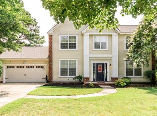 201 Springbrook Ln, Chesapeake, VA 23320