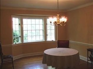 1 Manor Hill Rd, Summit, NJ 07901