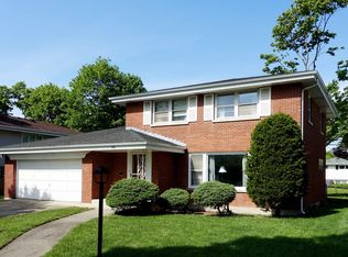 982 S Bryan St, Elmhurst, IL 60126