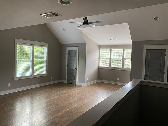 Second living room space