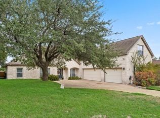 205 El Rio Dr, Lakeway, TX 78734