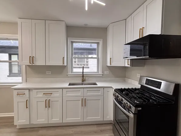 10829 S Rockwell St, Chicago, IL 60655