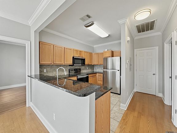 5th image of 1741 Brightside Dr APT E5