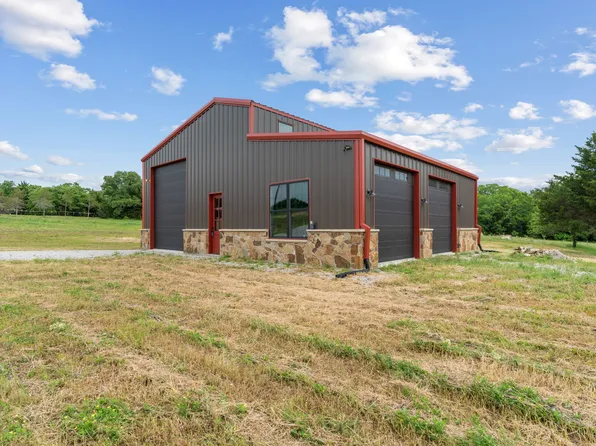 115 Pringle Ct, Alvord, TX 76225