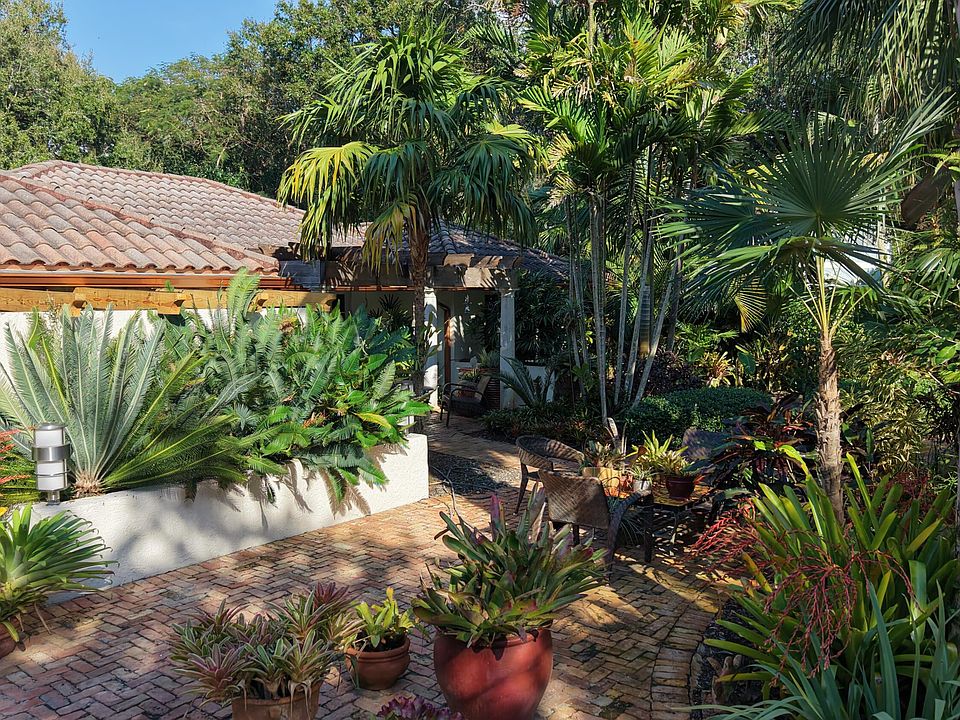 2nd image of 741 Hibiscus Street