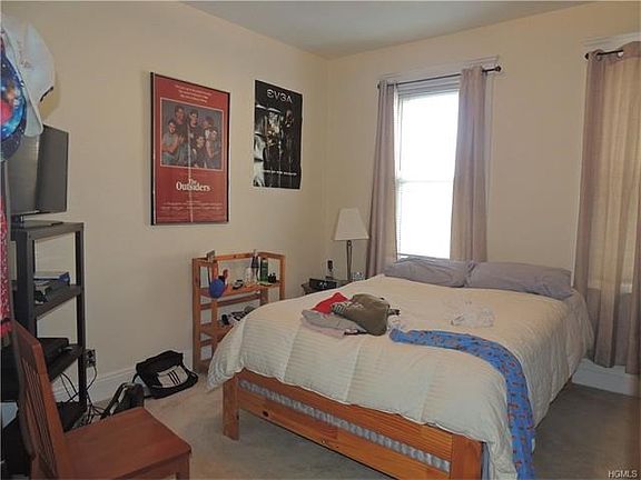 4th image of 3056 Otis Ave